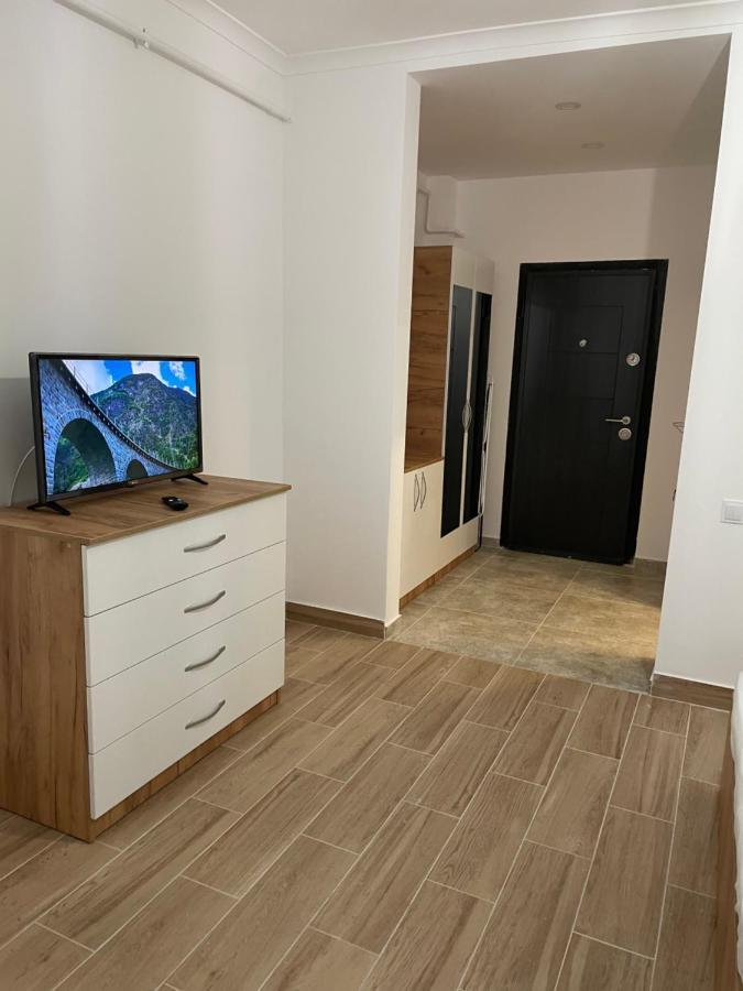 Militari Comfort Studio Roşu 外观 照片